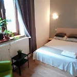 Central Guesthouse (Adults Only)