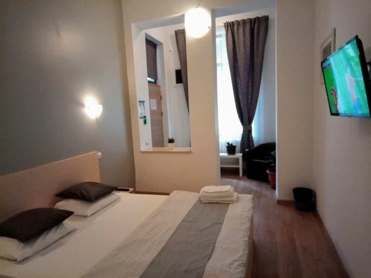 Guest house (adults Only) Bucharest